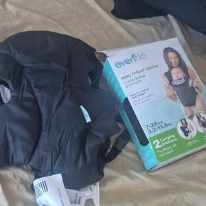 Evenflo Black Infant Carrier